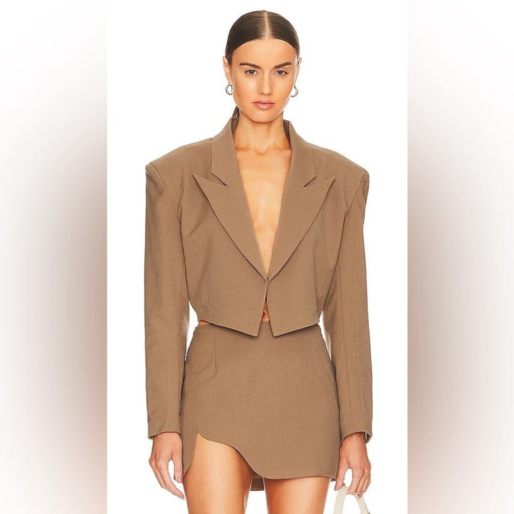 Cropped blazer